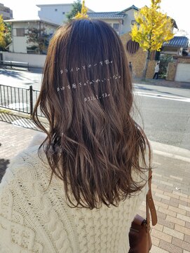 ジリッタ(JILI.TA) 【JILI.TA京都】大人可愛い♪小顔オリーブベージュくびれミディ