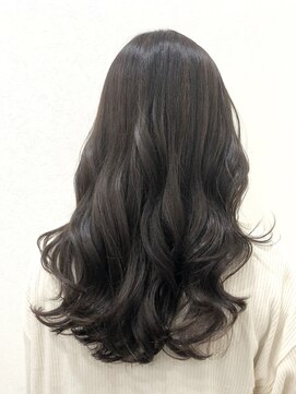 チョコンテ(choconte.) 韓国風レイヤースタイル×ダークオリーブアッシュ〔内形歩美〕