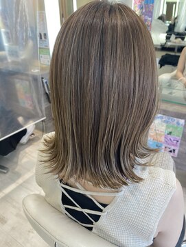 ニューヨークニューヨーク 守口店(NYNY) アッシュベージュ×ハイライト