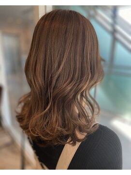 アメイロ(ame/iro) フェミニンミディアム