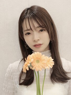 リュドール 名駅(Rue D'or) やわらか外ハネストレート