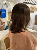 ニュアンスカラーで作るゆるふわこなれミディアム30代40代梅ヶ丘