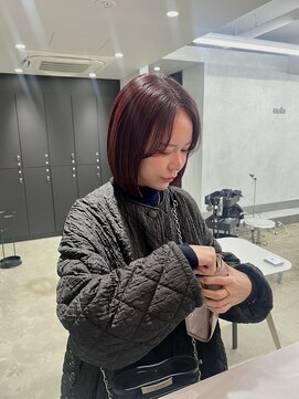 トゥエル バイ ディプティモイラ(tuelu by dipty MOILA) レッドブラウン×ボブ