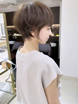 アンド ストーリーズ(&STORIES) ショートボブ髪型20代30代40代50代前髪あり前髪なし面長丸顔小林