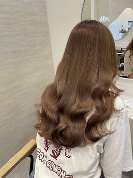 ラビス 池袋(Lovis) <悠斗>ネビージュ/小顔[エクステ/インナーカラー/韓国/池袋]