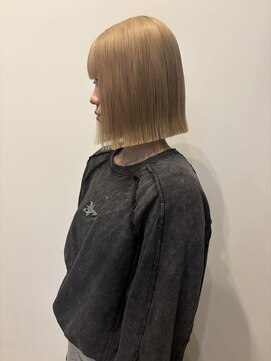 ロックス バイ マグ 松本(rocks BY MAG) くすみベージュマロンベージュ前下がり切りっぱなしボブ