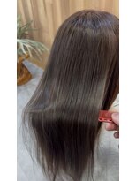 アガペー(Agape)&nbsp;乾かすだけ艶髪に◎【地毛風縮毛矯正】