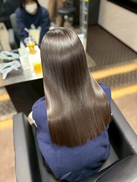 ユーザ(YUZA) 縮毛矯正