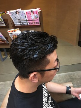 クチュール(couture) ゆるパーマツーブロック