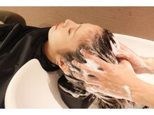 たったの５分でリフトアップが一日中持続！リンパの流れに着目した　リフトアップヘッドケア◎［錦糸町］