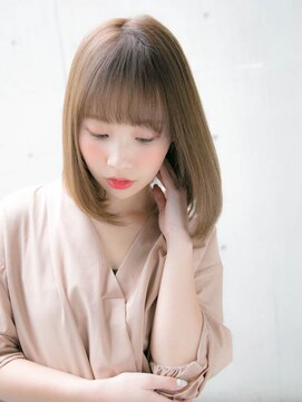 ルティア 池袋(Lutia) 伸ばしかけヘア ミディアム