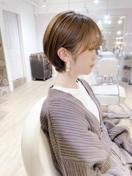 ネオリーブアイム 横浜西口店(Neolive aim) 大人可愛い艶感　耳掛けひし形小顔丸みショートボブ【近藤】横浜