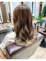 シアン(CYAN)&nbsp;外国人風ミルクティーベージュ