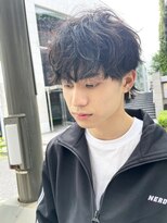 クオル 立川(QOL)&nbsp;無造作パーマツイストスパイラルパーマツーブロック波巻きパーマ