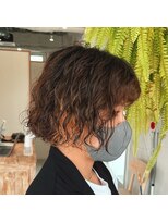 アクセヘアー 町田(acce hair)&nbsp;ブリーチ毛のウェーブパーマボブ