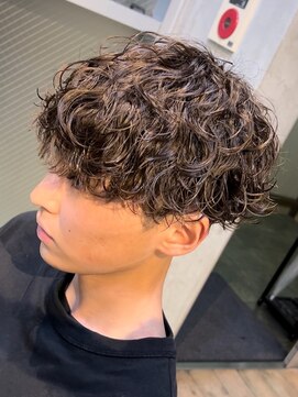 フィフス トウキョウ (fifth TOKYO) ツイストパーマツイストスパイラルパーマメンズパーマメンズヘア