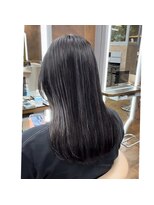 シャル 平塚(shalu)&nbsp;外国人風ハイライトグレージュ【高綱】