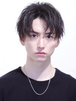 リップス 池袋(LIPPS)&nbsp;刈り上げツーブロック黒髪コンマソフトツイストセンターパート