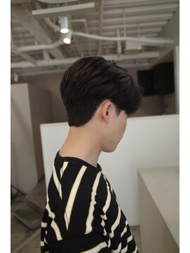 スレイ 西宮(SLAY) 波巻きハイライトアップバングツーブロックマッシュ