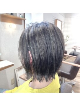 デュークシルア(du c Sila) ぱつんとボブ(あご下1cm)xハイライト
