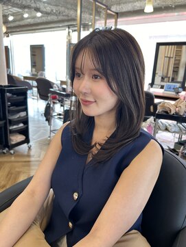 アリスバイアフロート 自由が丘(ALICe by AFLOAT) 内巻きレイヤー／ワンカール/レイヤーカット