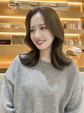 ディーバ 渋谷(D.I.E.V.A) 20代30代40代50代大人上品韓国ミディアムボブ艶髪グレージュ