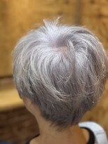 ウェリナ(Welina)&nbsp;おしゃれグレイショート