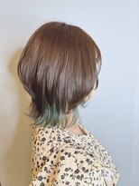 ブロッサム 保谷(Blossom) 20代30代大人可愛いインナーカラー耳掛けロブヘアー赤み消し