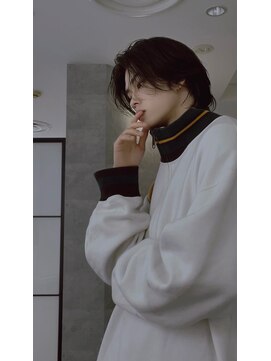 シン(syn) リバースセンターパートウルフ