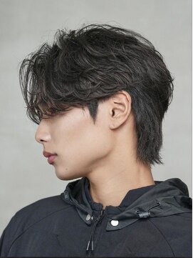 フィフス トウキョウ (fifth TOKYO) 渋谷緩めフェザーパーマニュアンスパーマセンターパート