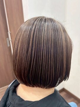 プライベート ヘアサロン カオ(private hair salon kao) ハイライトボブ