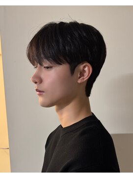 ノラ シブヤ(NORA) シースルーマッシュメンズヘア刈り上げなしダウンパーマ