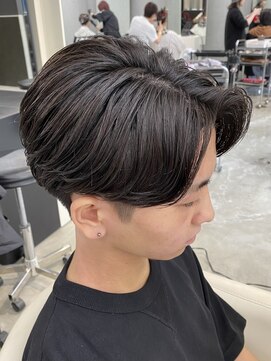エデアンルクラ 下通(EDEAN Leclat) 熊本メンズパーマ センターパート ニュアンス MEN'S HAIR