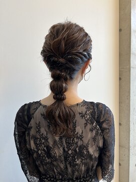 アチーブティルスマートサロン 豊川末広通店(achieve till Smart Salon) ヘアセット ぽこぽこ編み込みくるりんぱアレンジ お呼ばれ