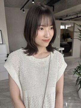 プリュム(Plume.) 顔周りミディアムレイヤー