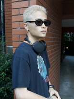 イェン(Yen.)&nbsp;バズカット　ブリーチデザイン　ホワイトブロンド