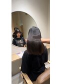 ミディアムツヤ髪ボブ