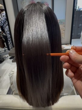 アース オーセンティック 新浦安店(EARTH Authentic) ミディアムボブ