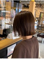 スペックホルダー(Spec Holder) 暗めカラー切りっぱなしボブ×ツヤツヤストレート10.17