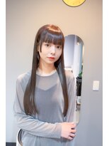 トップシェイプ(TOP SHAPE) 艶髪ストレートロング×韓国バング