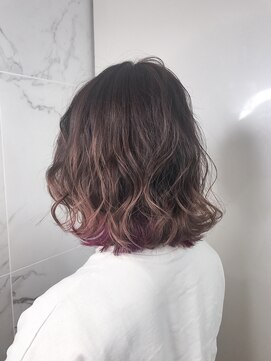 アヴァンスクロス あべのルシアス店(AVANCE.CROSS) インナーカラー×大人ラズベリー