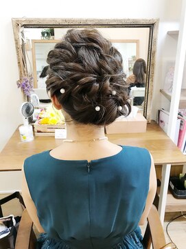 ロカット サロン(Roquat Salon) サイドお呼ばれアップアレンジ【ヘアアレンジ　立川/立川南/袴】