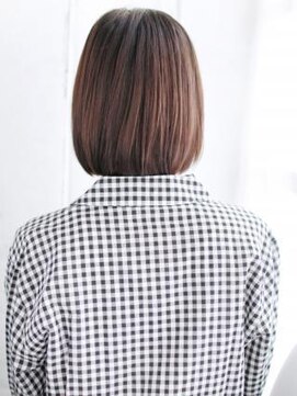 ウル 吉祥寺(ulu) 重めバングのカジュアルモードボブ