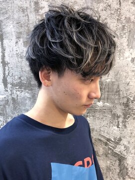 ニコフクオカヘアーメイク(NIKO Fukuoka Hair Make) 「NIKO」メンズハイライトショート