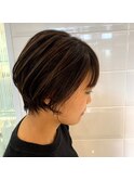 ショートボブ