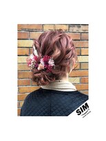 シム テンジン(hair & beaty SIM tenjin) アップスタイル