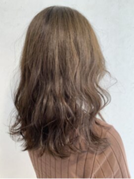 ロッコ バイ ヘアブランド リョウ(Rocco by hair brand RYO) 透け感◎アッシュベージュ