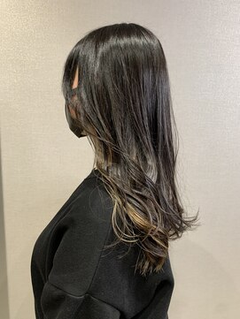 リリ(Liri material care salon by JAPAN) インナーカラー