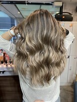 ラフ(LAFF)&nbsp;#バレイヤージュ#グレージュカラー#ボブウルフ#ココアベージュ