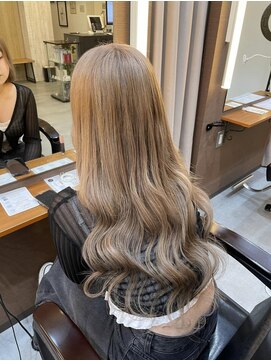 アール バイ ニーナ(R by NINA) 【R Saya】パールベージュ